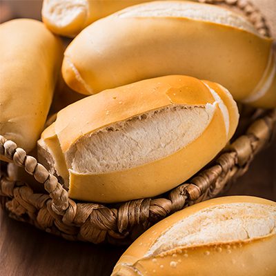 Abastecimento programado e pãozinho fresquinho 2x ao dia Abastecimento programado e pãozinho fresquinho 2x ao dia